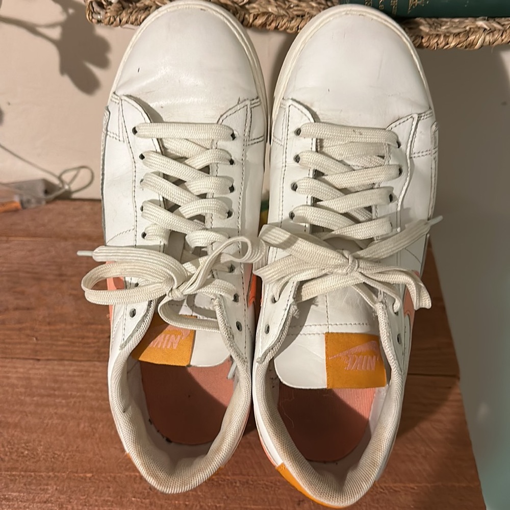 Nike Women’s Blazers Low